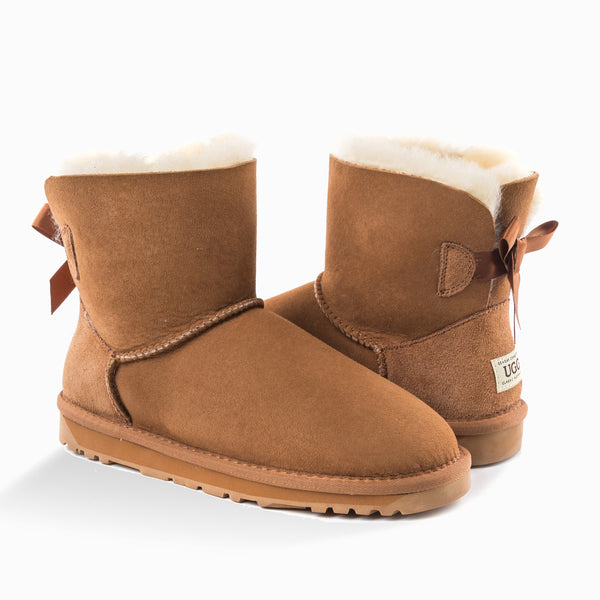 Ugg hotsell logo ribbon