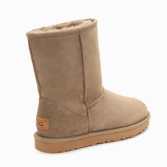 'NEW GENERATION' UGG LADIES CLASSIC 3/4 SHORT BOOT
