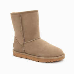 'NEW GENERATION' UGG LADIES CLASSIC 3/4 SHORT BOOT