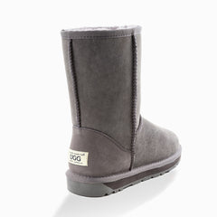'NEW GENERATION' UGG LADIES CLASSIC 3/4 SHORT BOOT