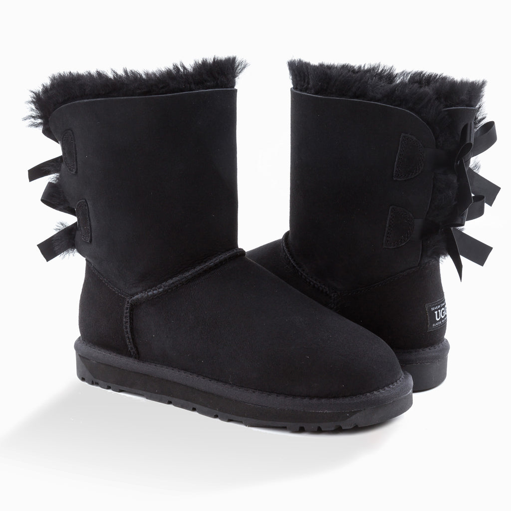 Black ribbon hot sale uggs
